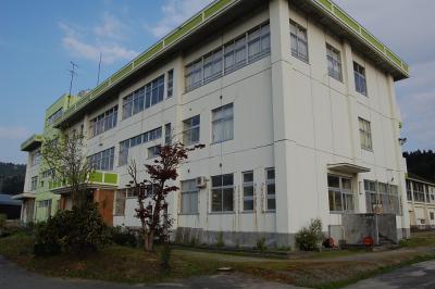 旧泉水小学校 1