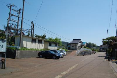 越後岩塚駅