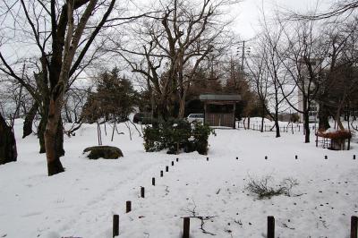 もみじ園 - 巴ヶ丘山荘（雪景色）