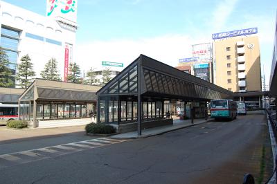 長岡駅大手口バスターミナル