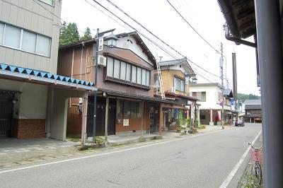 栃尾大町のまちなみ