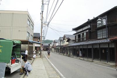 栃尾大町のまちなみ